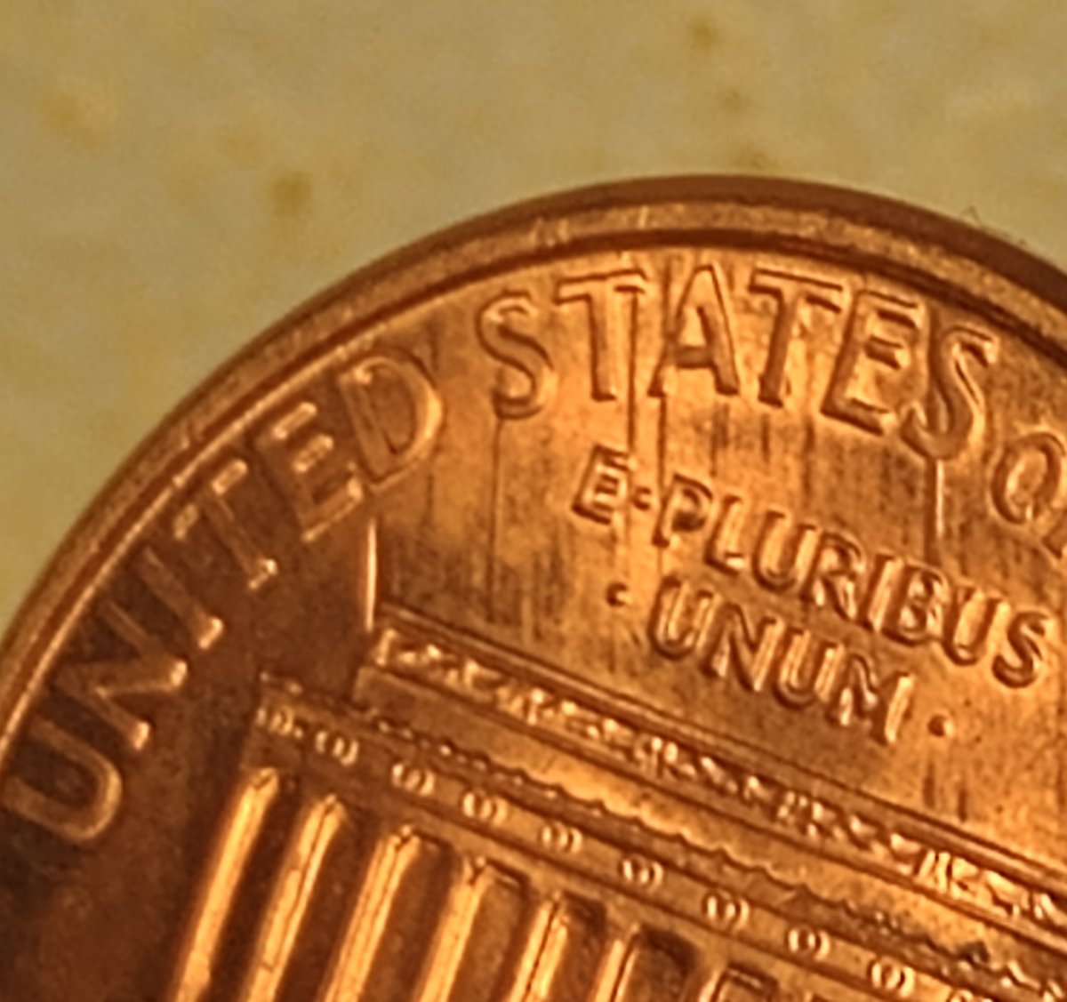 1995-D-Lincoln-Penny-With-Stripes?-On-The-Reverse
