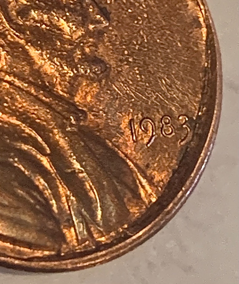 1983-Lincoln-Memorial-Cent-Zinc-Mint-Error-Or-Post-Mint-Damage?