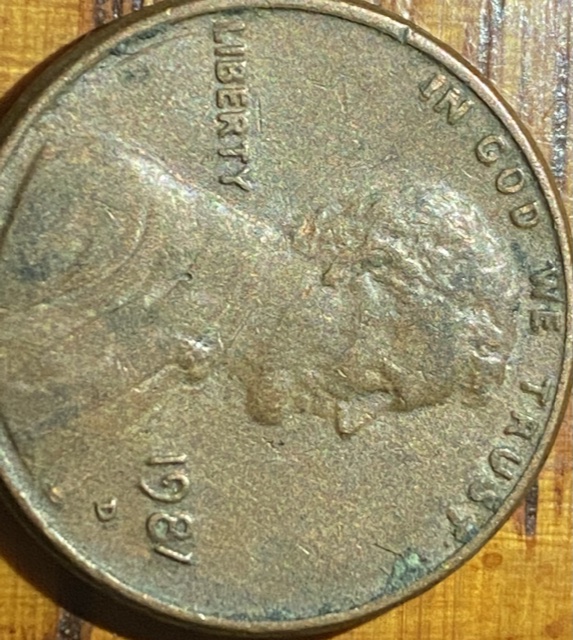 1981-D-Lincoln-Cent-,-One-In-1981-Is-Crooked.