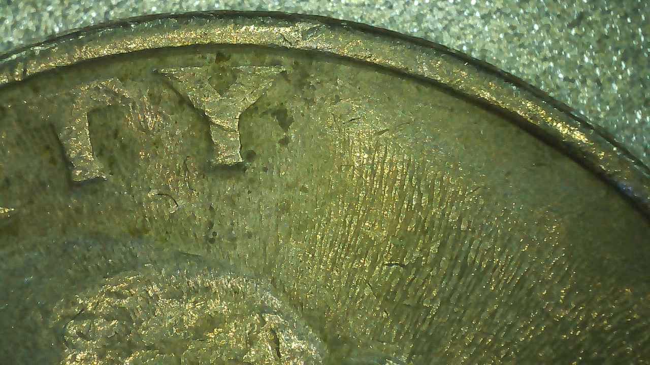 1983-P-Quarter-With-Weird-Cracking