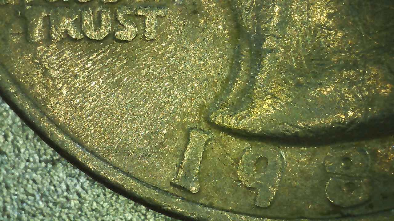 1983-P-Quarter-With-Weird-Cracking