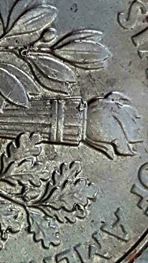 2018-Dime-With-About-20-Die-Chips....