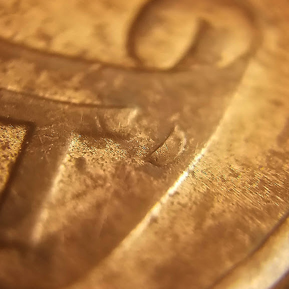 2016-Penny..with-A-Small-Shape-Next-To-Cent...what-Could-It-Be?