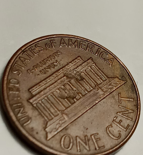 1975-Penny-.-Is-This-A-Bump-In-The-Neck-Area-?