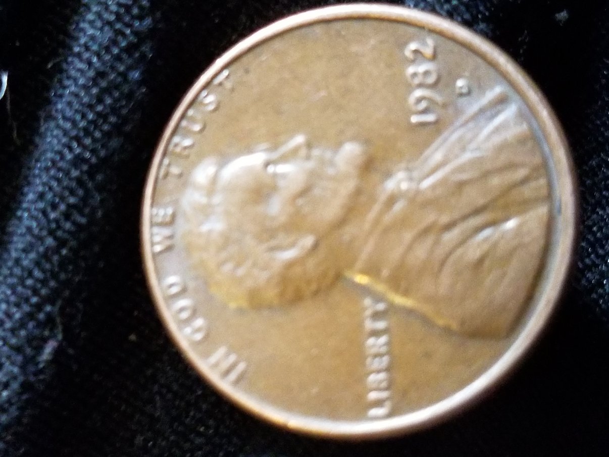 Found-1982-D-Penny-Small-Date-Weighs-3.1-Gm!