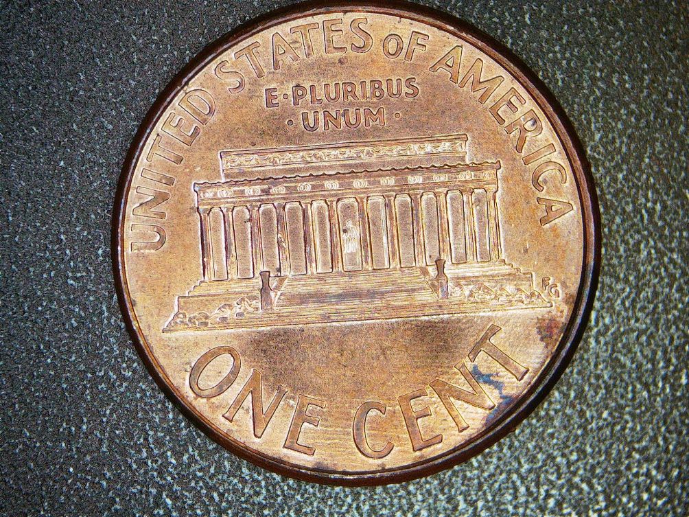 2005-Lincoln-Memorial-Is-This-A-Possible-Small-Doubled-Ear?