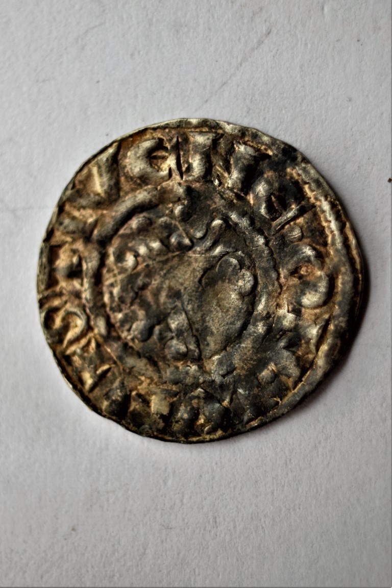 New-Member-Needng-Some-Help-Identifying-A-Few-Hammered-Coins