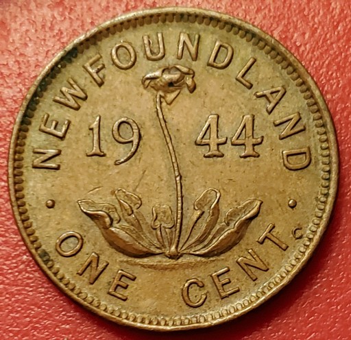 100-Coins-From-100-Different-Countries-In-100-Different-Years-Game-20th-Century-Edition
