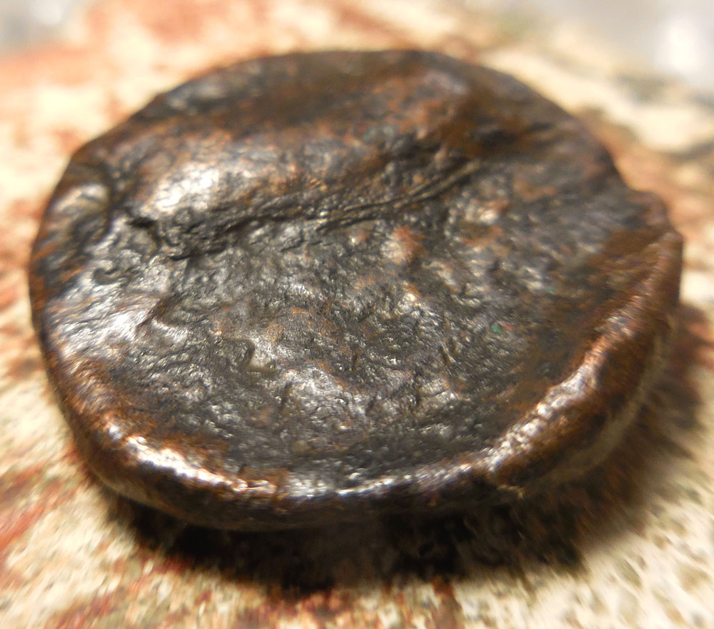 No-ID-On-This-Very-Thick-24.5mm,-10.50-G-Owl?-With-Apollo-Or-Even-Tanit?