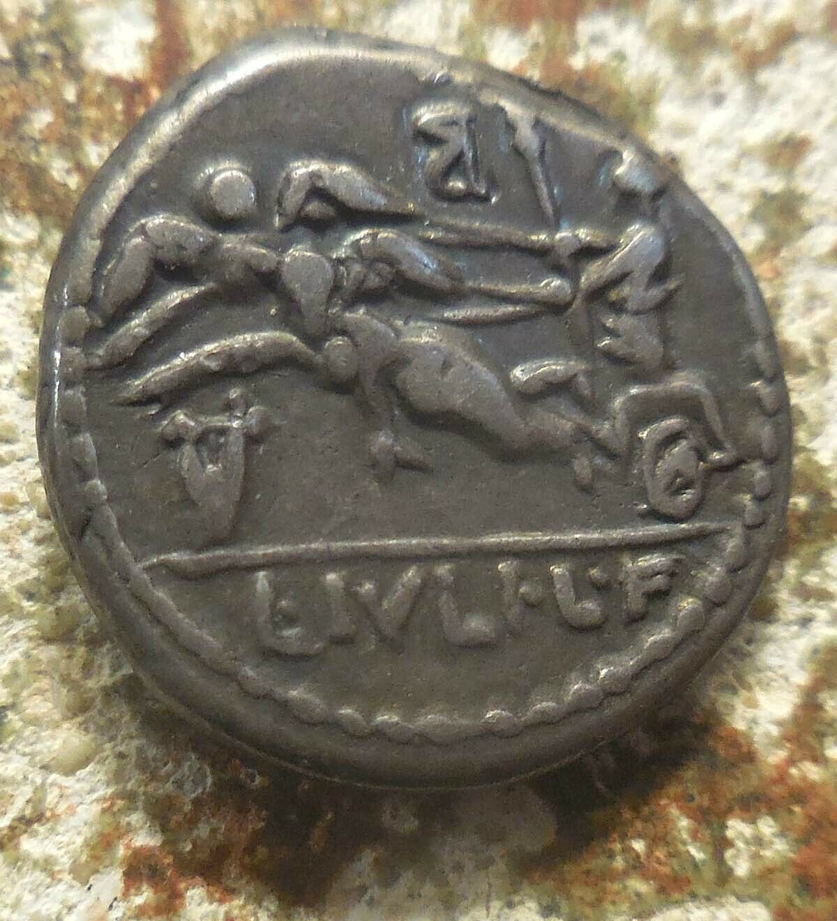 L.-Julius-L.-F.-Caesar-Roman-Republic-AR-Denarius-103-BC