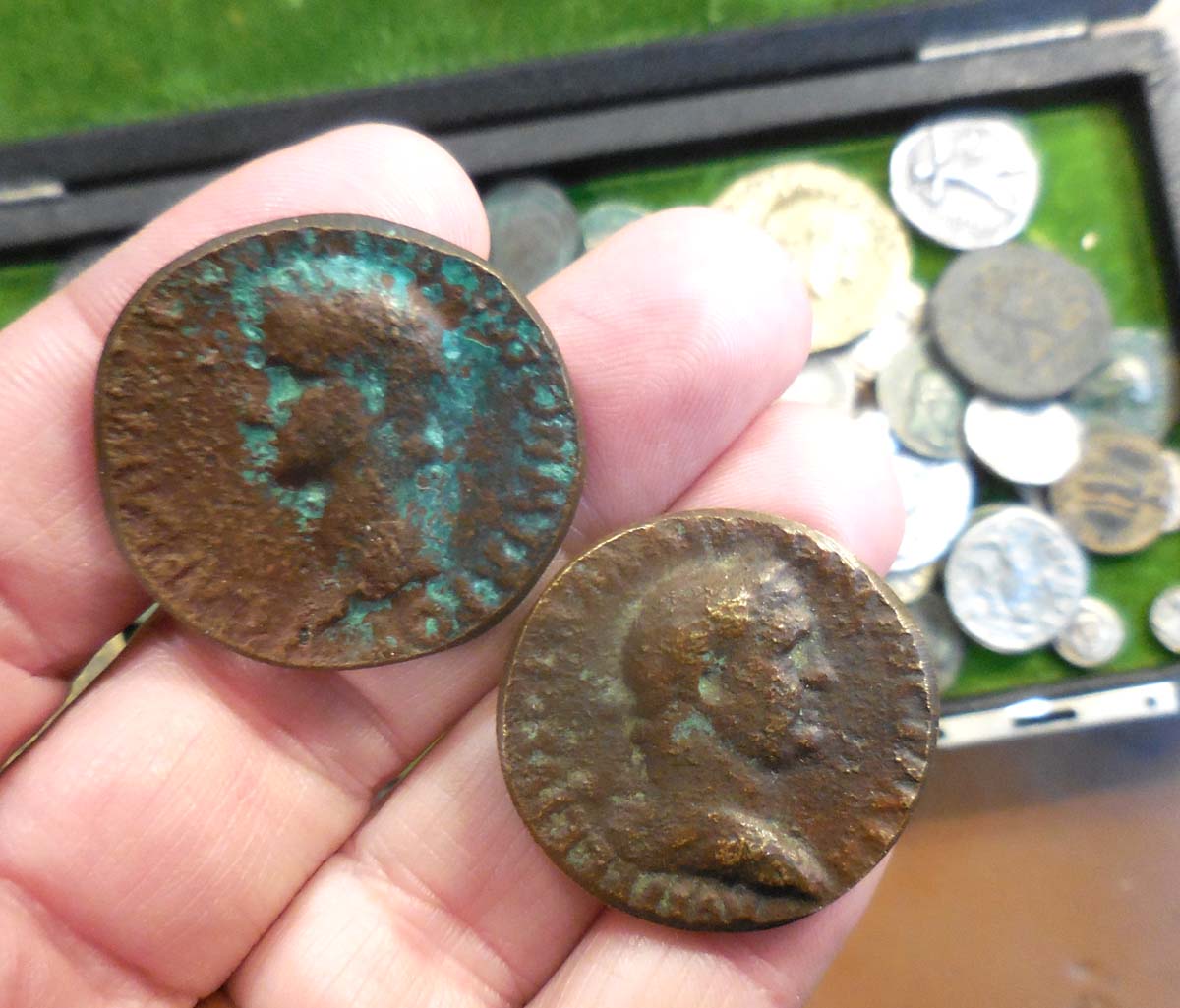 Trying-To-Identify-If-This-Coin-Is-Not-Fake