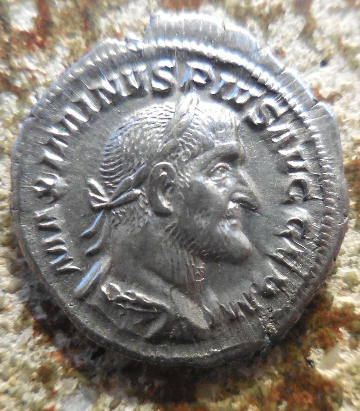 Maximinus-Thrax-235-238-Ad-AR-Denarius-