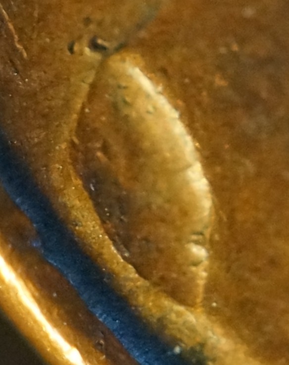 1942-D-LWC-Missing-Shoulder-And-Ear,-PMD?