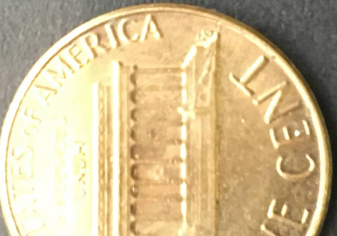 Help-Identify-Errors-1982-LMC-Bronze-Small-Date.