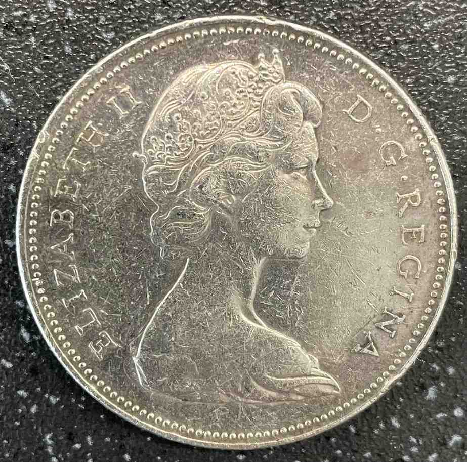 1966-Canadian-Silver-Dollar-Some-Advice-Please:-Is-This-A-Coin-With-The-Rarer-Small-Dots?