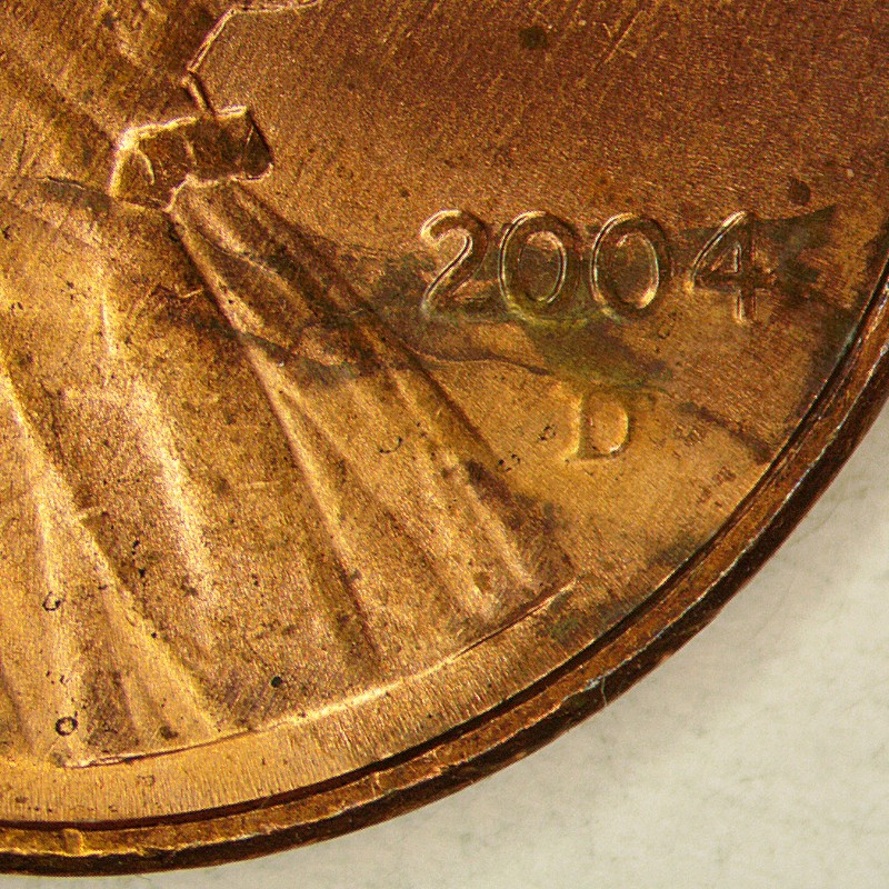 2004-D-LMC-With-Rim-To-Rim-Crack-On-Obverse