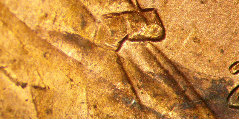 2004-D-LMC-With-Rim-To-Rim-Crack-On-Obverse