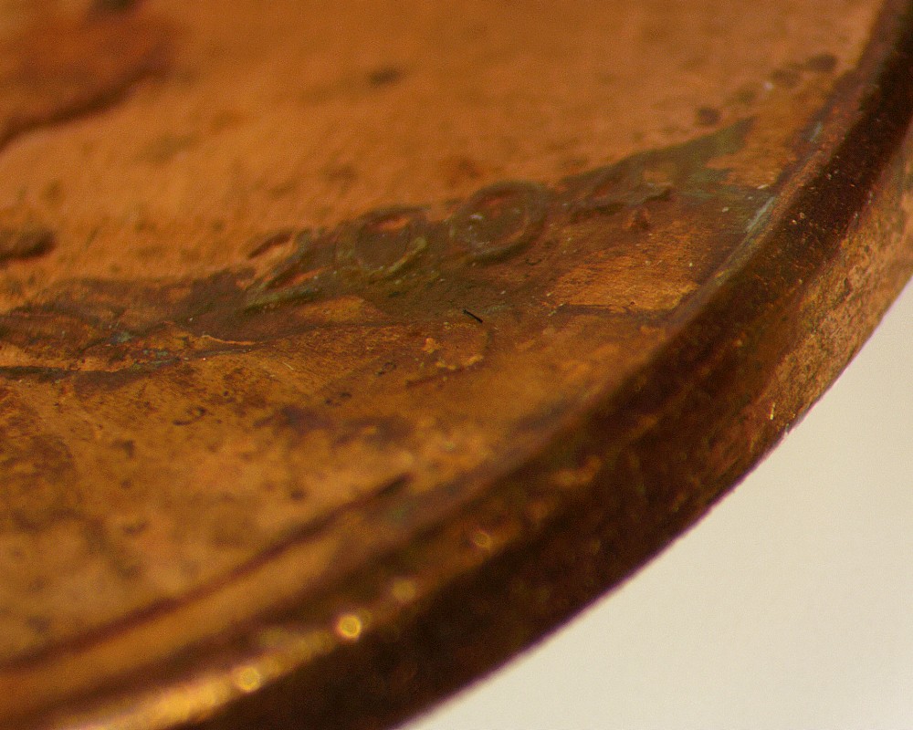 2004-D-LMC-With-Rim-To-Rim-Crack-On-Obverse