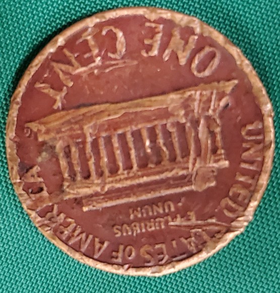 Red-1974-D-Penny-It-Looks-Weird