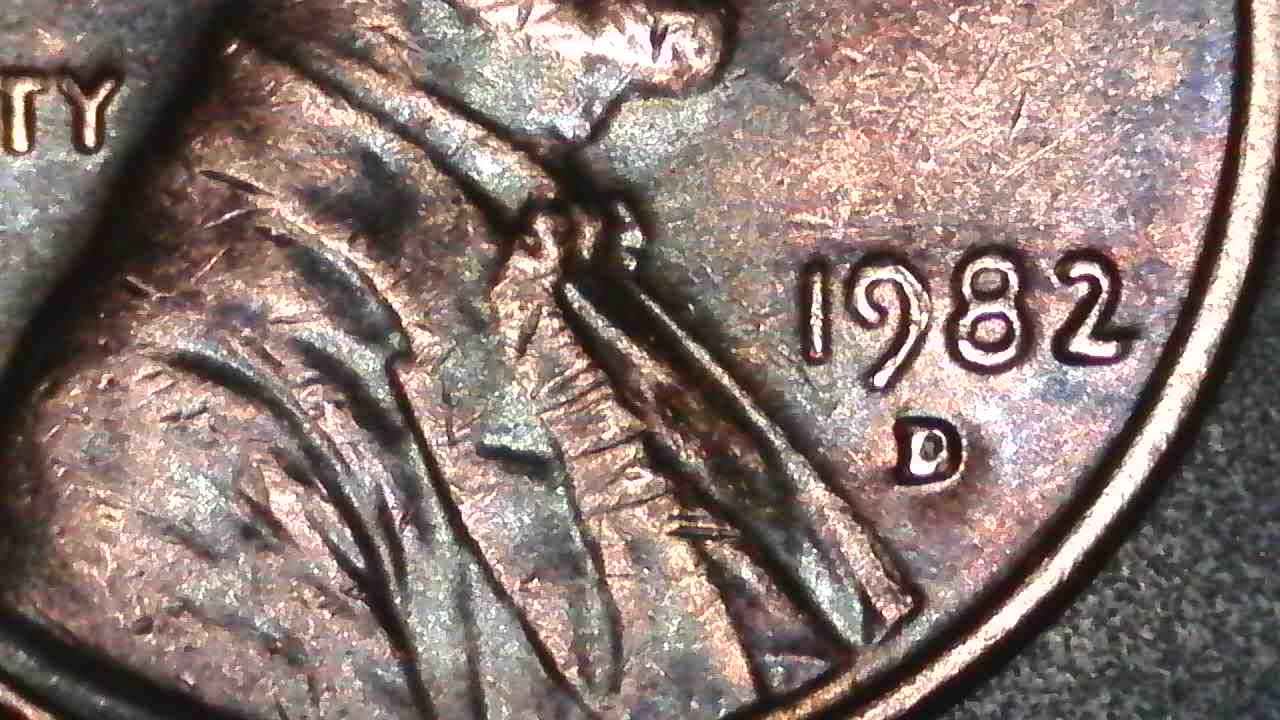 2-1982-D-Small-Date-Or-Large-Date?-Help