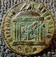 Nice-Find-In-A-Lot-Of-'As-Dug'-Coins.