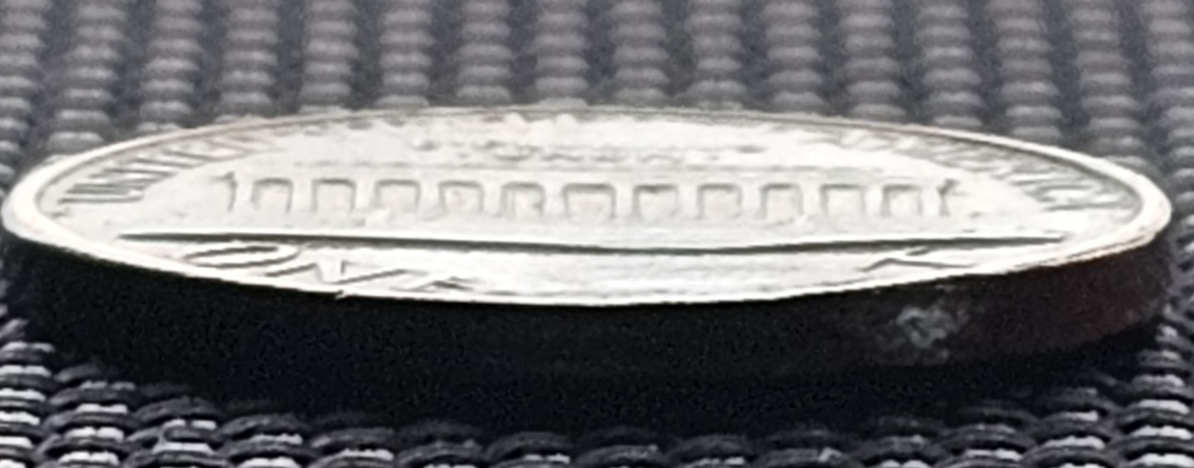 1987-D-Penny-With-Large-Letters-On-Lincolns-Head?