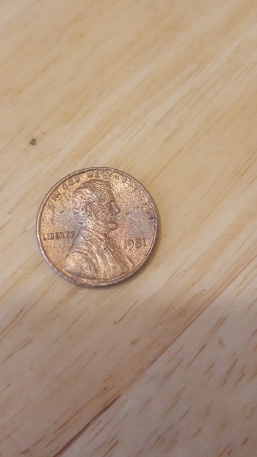 1981-No-Mint-Mark-With-Column-Doubling-And-Weird-Finish