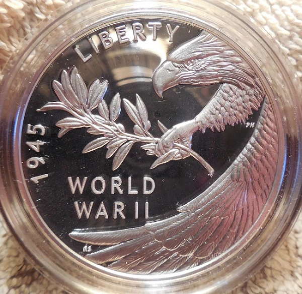2020-WW2-Medal-End-Of-War