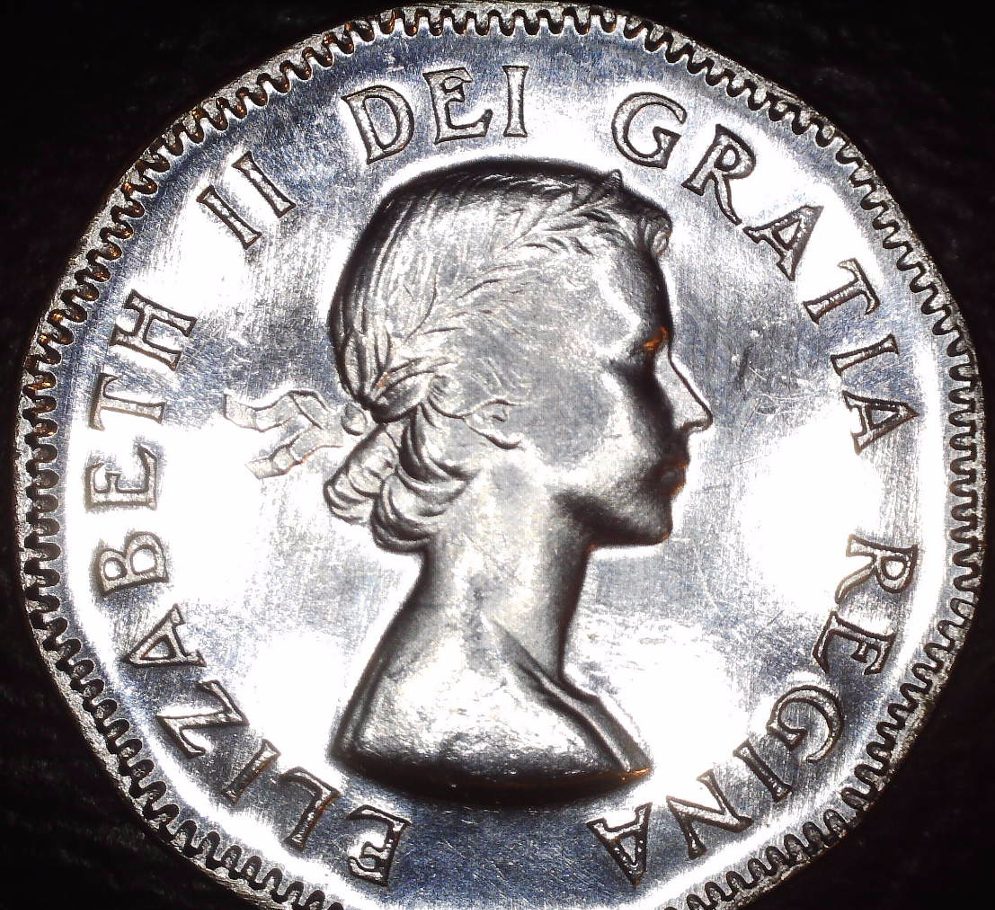 1953-Canadian-Nickle-No-Shoulder-Strap,-But-Not-Sure-On-Far-Leaf-Or-Close-Leaf-Proof?