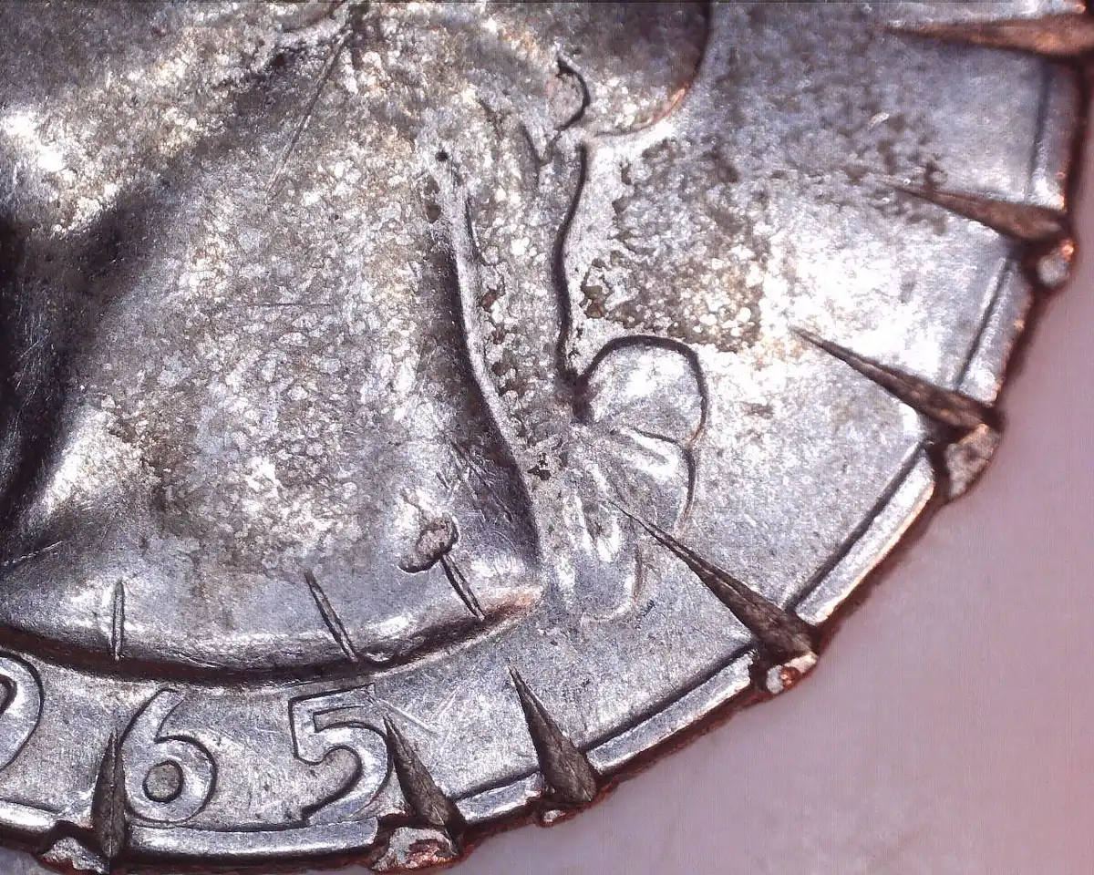 1965-Quarter--Is-This-A-Real-Mint-Error-Or-Damage-Outside?