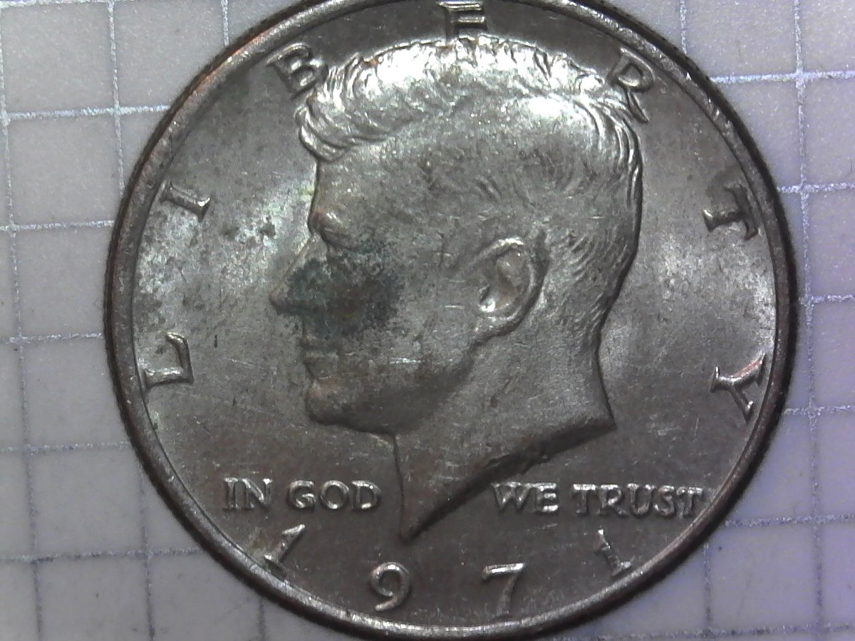 1971-P-Kennedy-Half-With-Small-Gold-Flakes?-What-Is-This?