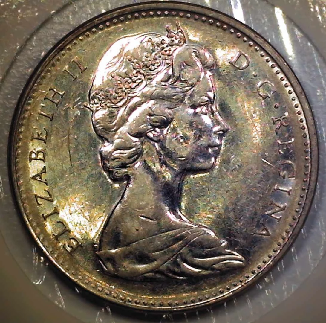 1965-Canadian-Nickel-Collar-Cracks/Wide-Collar?