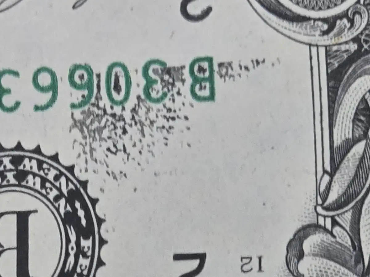 Ink-Tranfer-On2021-1-Dollar-Bill-Possibly?