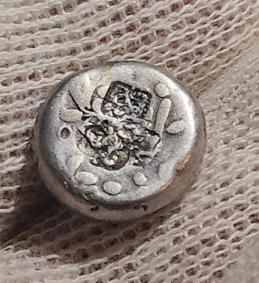 Bead-Money-A-Genroku-Thats-Banged-Up-With-Chopmarks-1695-1706