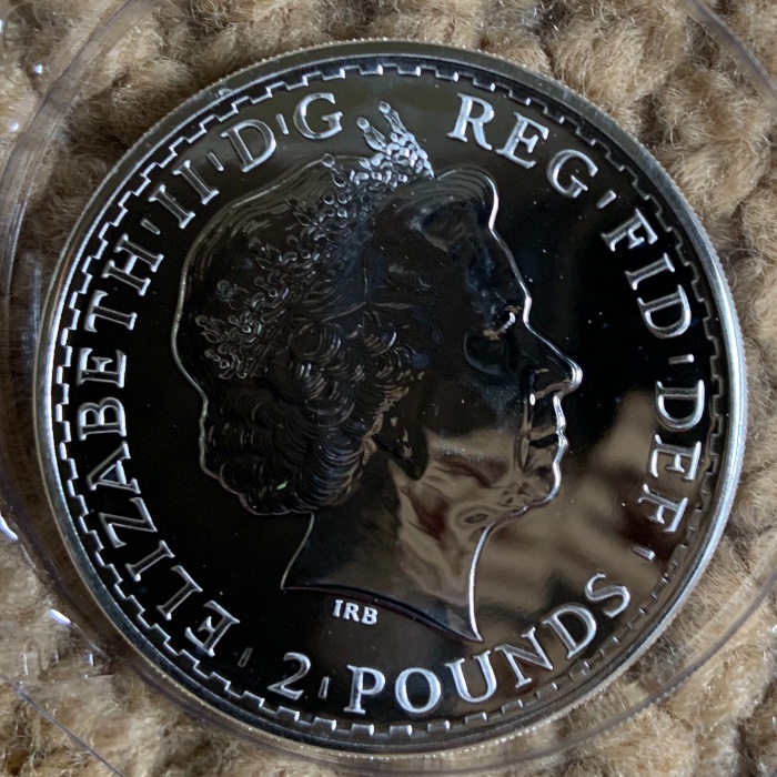 What-Grade-Would-You-Give-This-2014-Year-Of-The-Horse-UK-2-Pound-Mule?