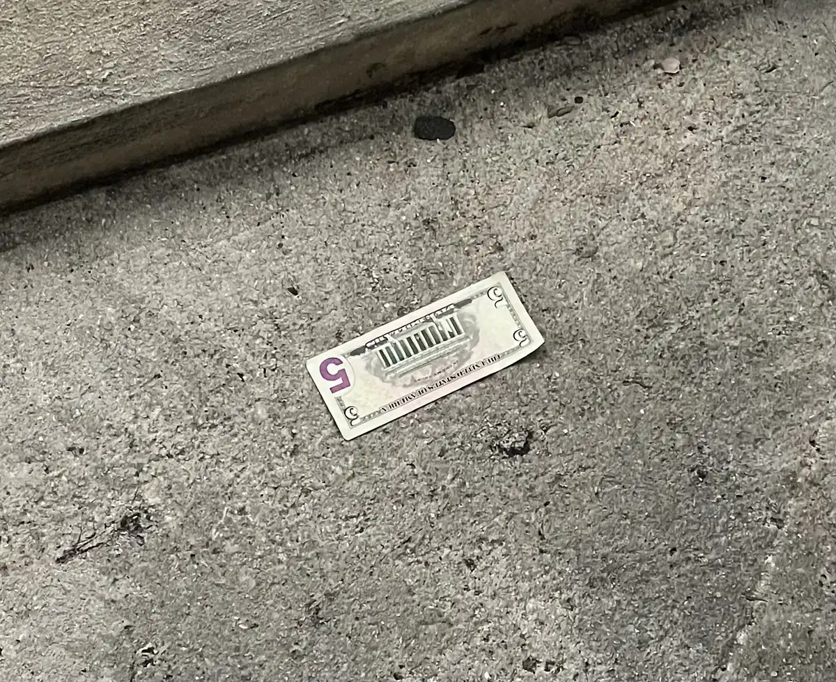 Post-Your-Stories-&-Pix-Of-Found-Money