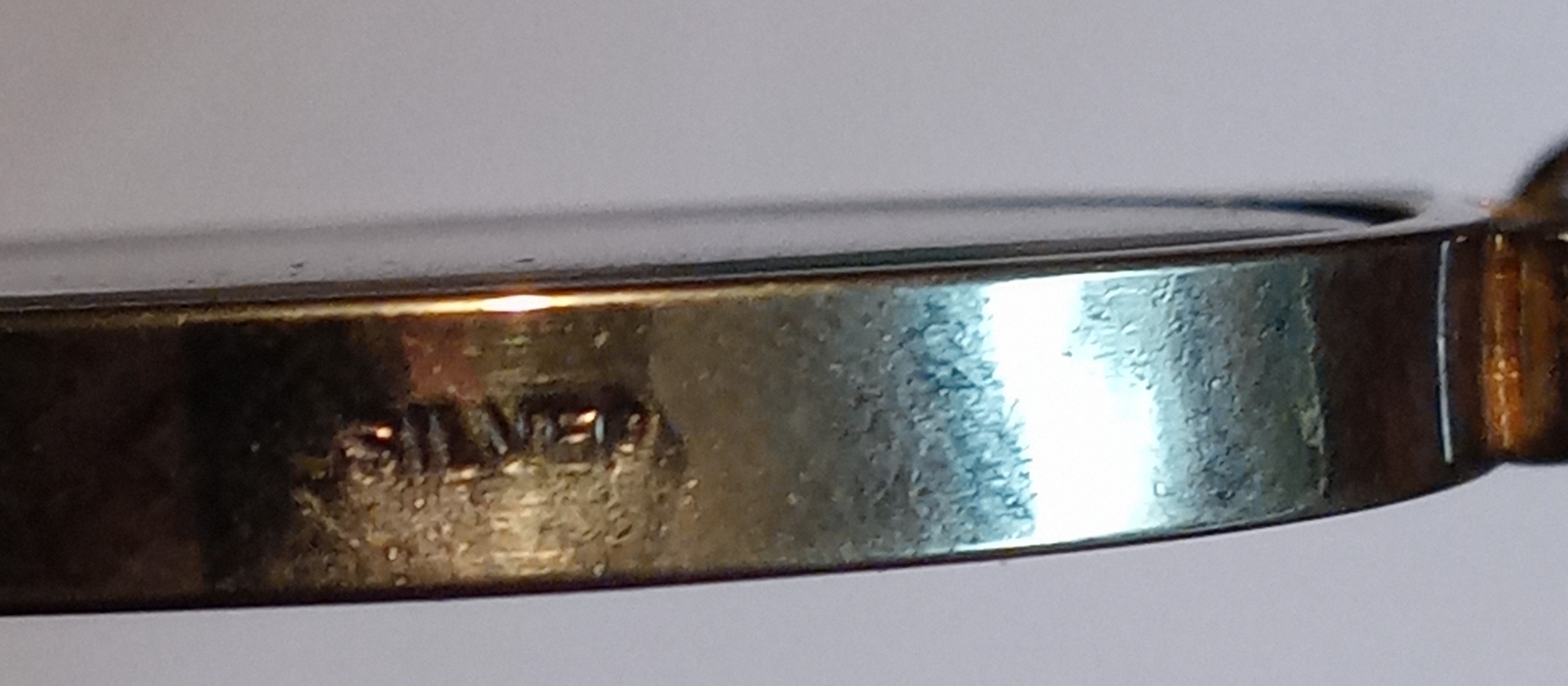 Fascinating-Lacquered-1953-British-Five-Shillings