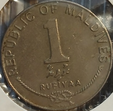 100-Coins-From-100-Different-Countries-In-100-Different-Years-Game-20th-Century-Edition