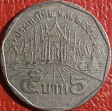 Around-The-World-With-Coins---A-Coin-Geography-Game