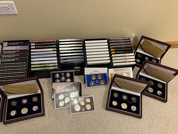 Post-Pictures-Of-USA-Sets-In-Original-Government-Packaging