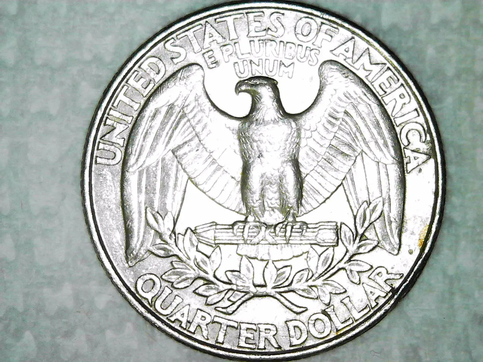 1998-P-Quarter-Possible-Staple,-Edge-Layer-Visible,-Die-Crack