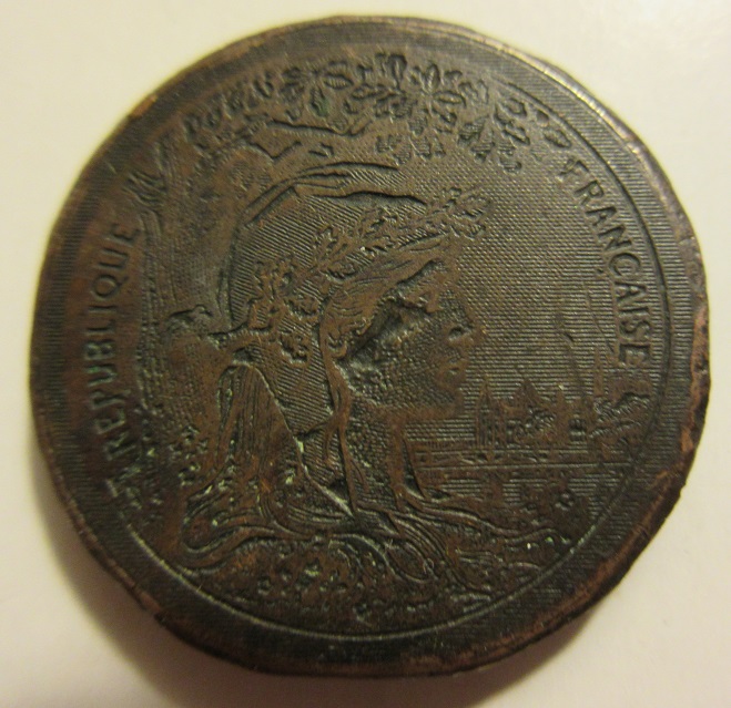 Help-Identifying-A-French-Medal-Strike