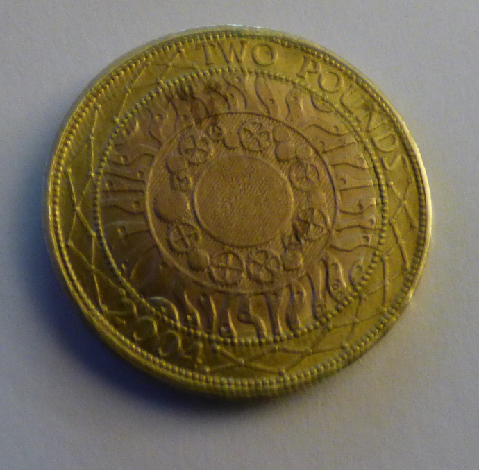 Is-This-A-Rare-2-Pound-Coin?-No-Silver-Centre