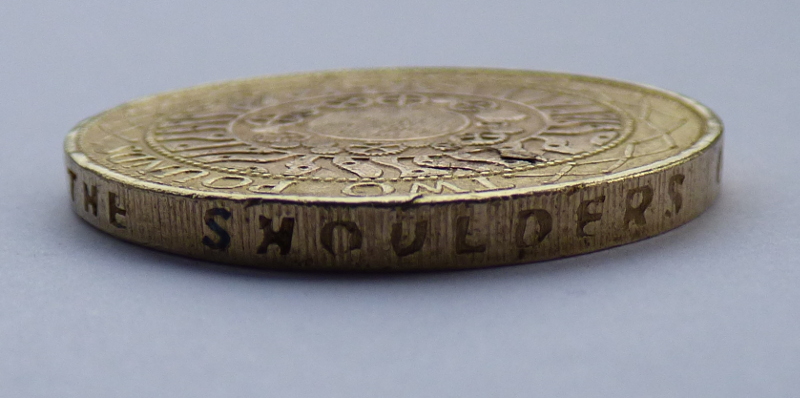 Is-This-A-Rare-2-Pound-Coin?-No-Silver-Centre