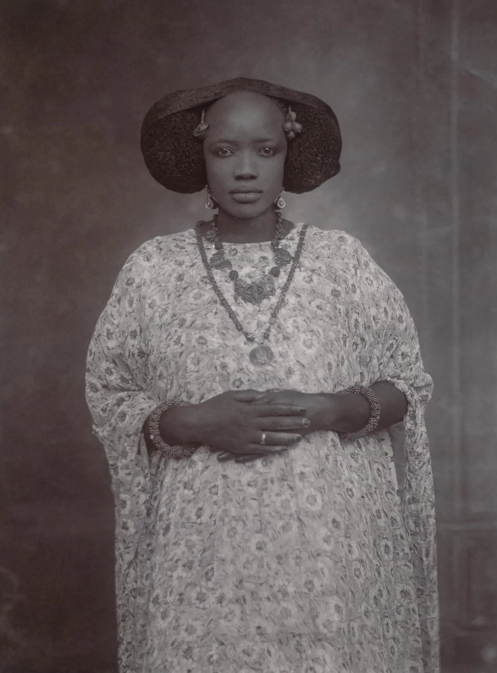 Help!-What-Coin-Is-This-Woman-Wearing?-Senegal,-1910