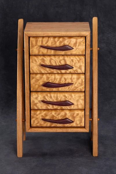 Meet-My-Newest-Box-W/Scale-Photo---Pisces