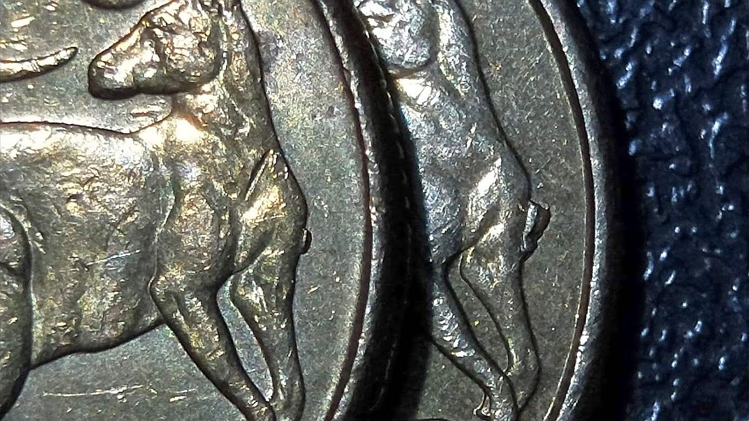 Australia-2015-$1-Mob-Of-Roos-Variety-Variations