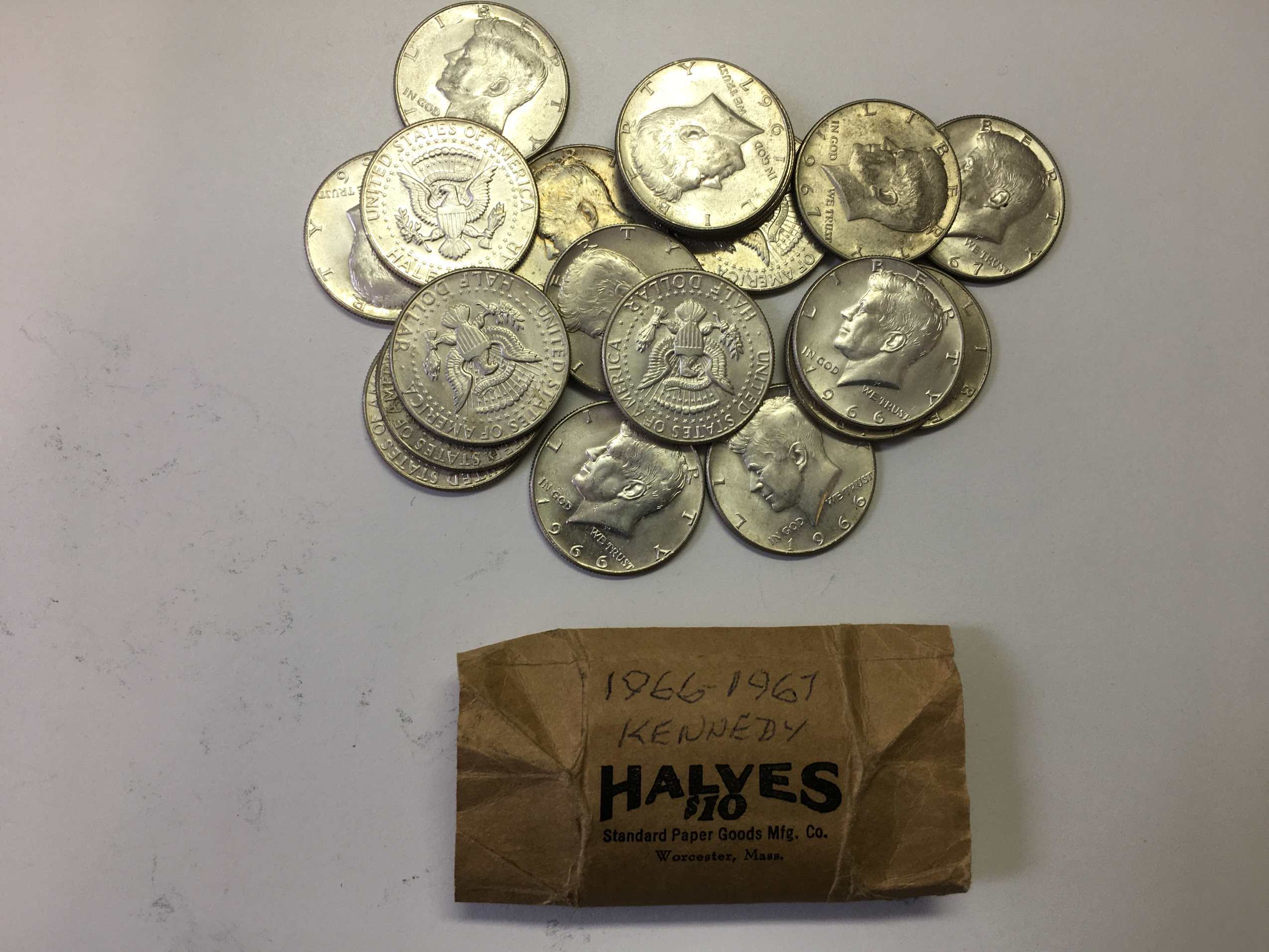 10+-Oz-Of-Silver-In-3-Customer-Wrapped-Rolls-Of-Silver-Half-Dollars-&-10-More-In-The-Teller's-Tray
