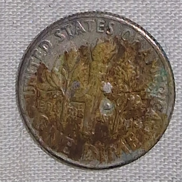 1967-Roosevelt-Dime,-Do-I-Attempt-A-Gentle-Bicarbonate-Soda-On-This-Beauty?