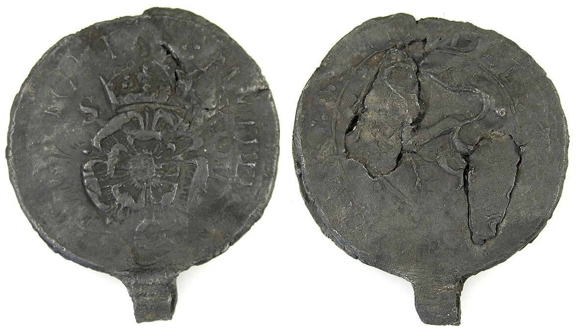 XVI-/-XVII---England---Token-/-Seal?-Great-Britain-Coat-Of-Arms